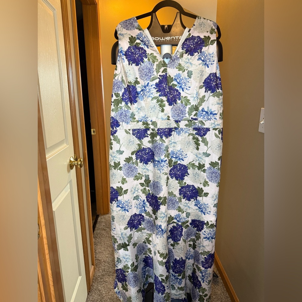 *Like New Sam Edelman Floral Dress with Pearl Accent - 2X